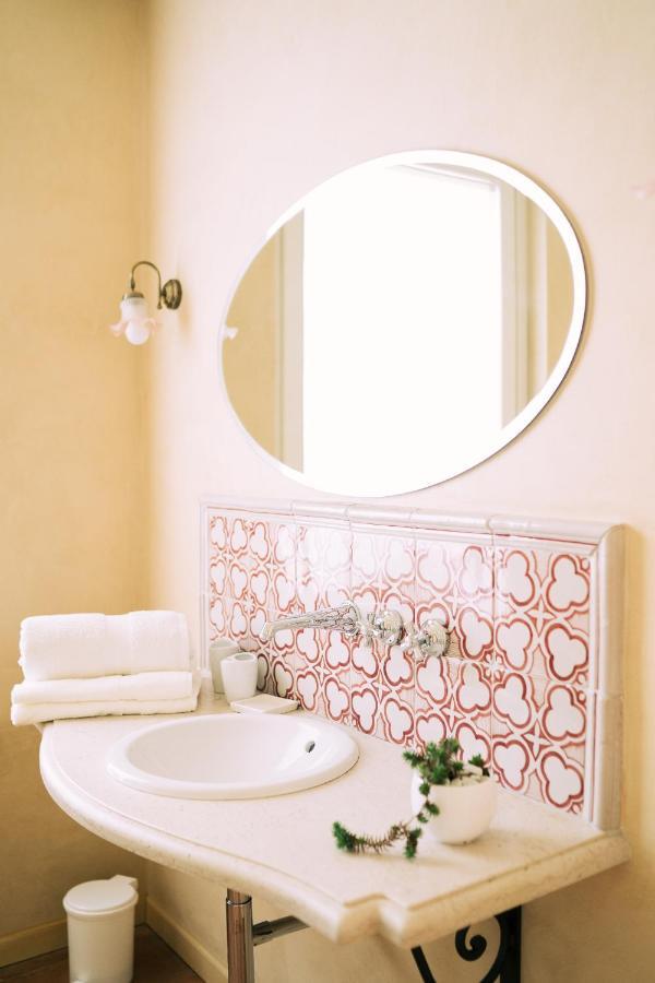 Bed and Breakfast Nontiscordardimé Civitanova Marche Esterno foto