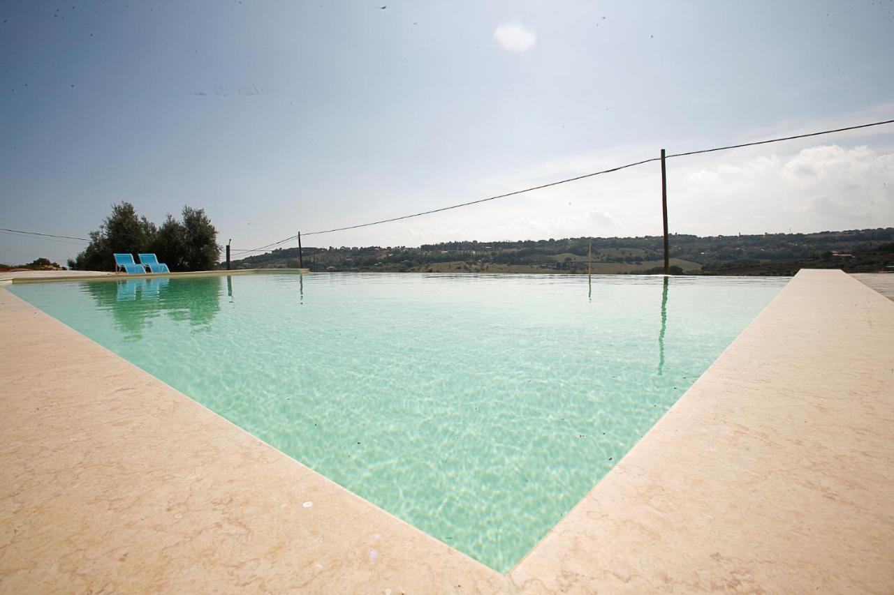 Bed and Breakfast Nontiscordardimé Civitanova Marche Esterno foto