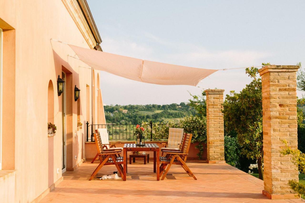 Bed and Breakfast Nontiscordardimé Civitanova Marche Esterno foto