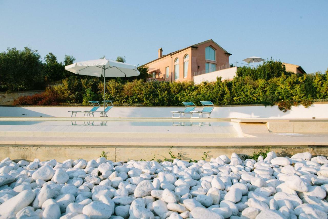 Bed and Breakfast Nontiscordardimé Civitanova Marche Esterno foto