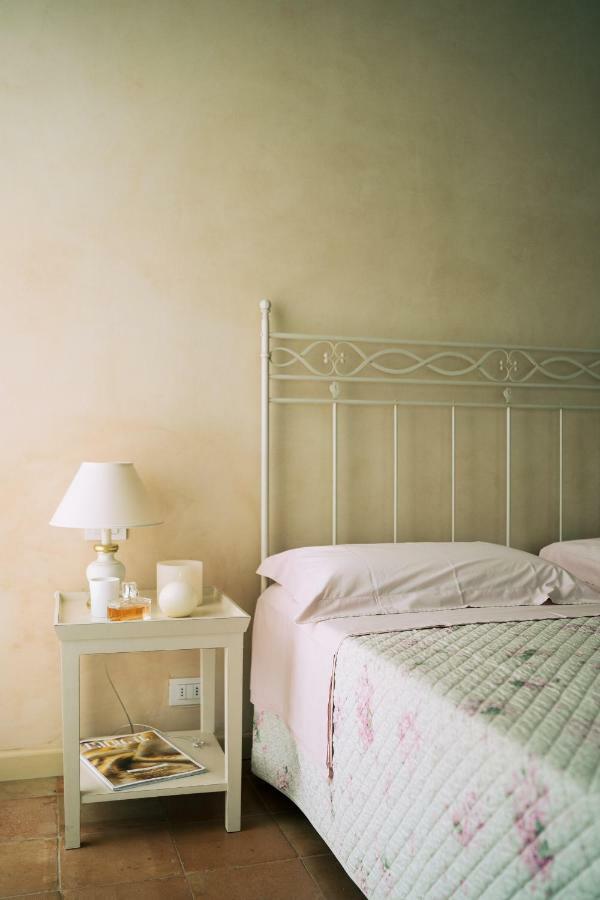 Bed and Breakfast Nontiscordardimé Civitanova Marche Esterno foto
